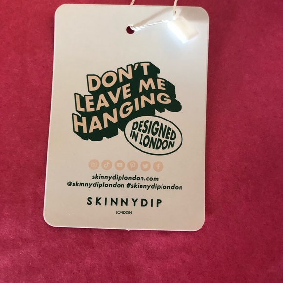 NWT. Skinny Dip London Fuzzy White Chain Shoulder Bag / Purse. - Picture 8 of 12